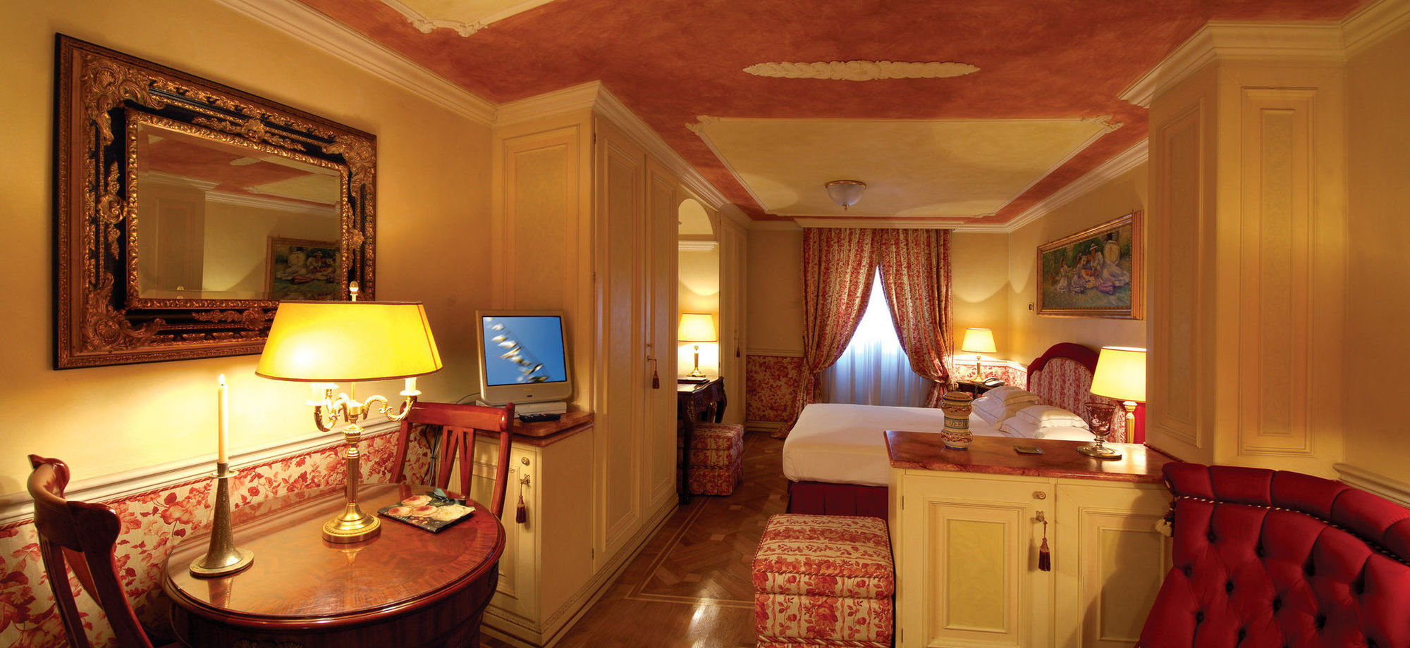 Petit Palais Hotel De Charme Milan Room photo